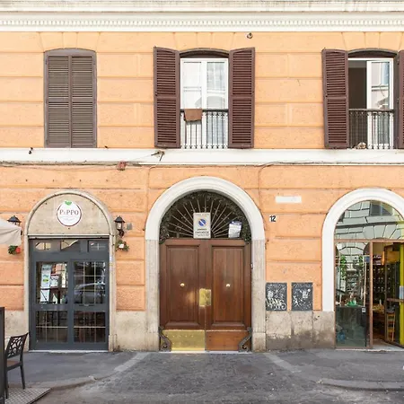 Apartamento Iflat A Sparkle Of Red In Trastevere Roma